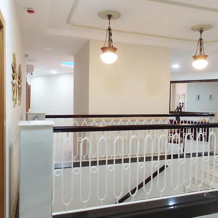 Casa de hóspedes Montemayor *