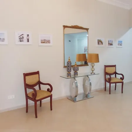Montemayor Casa de hóspedes *